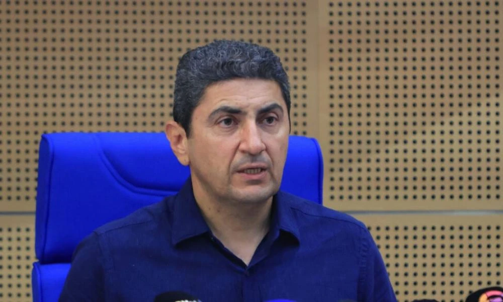 Αυγενάκης: "Απαράδεκτα τα παιχνίδια σε βάρος όσων επλήγησαν"